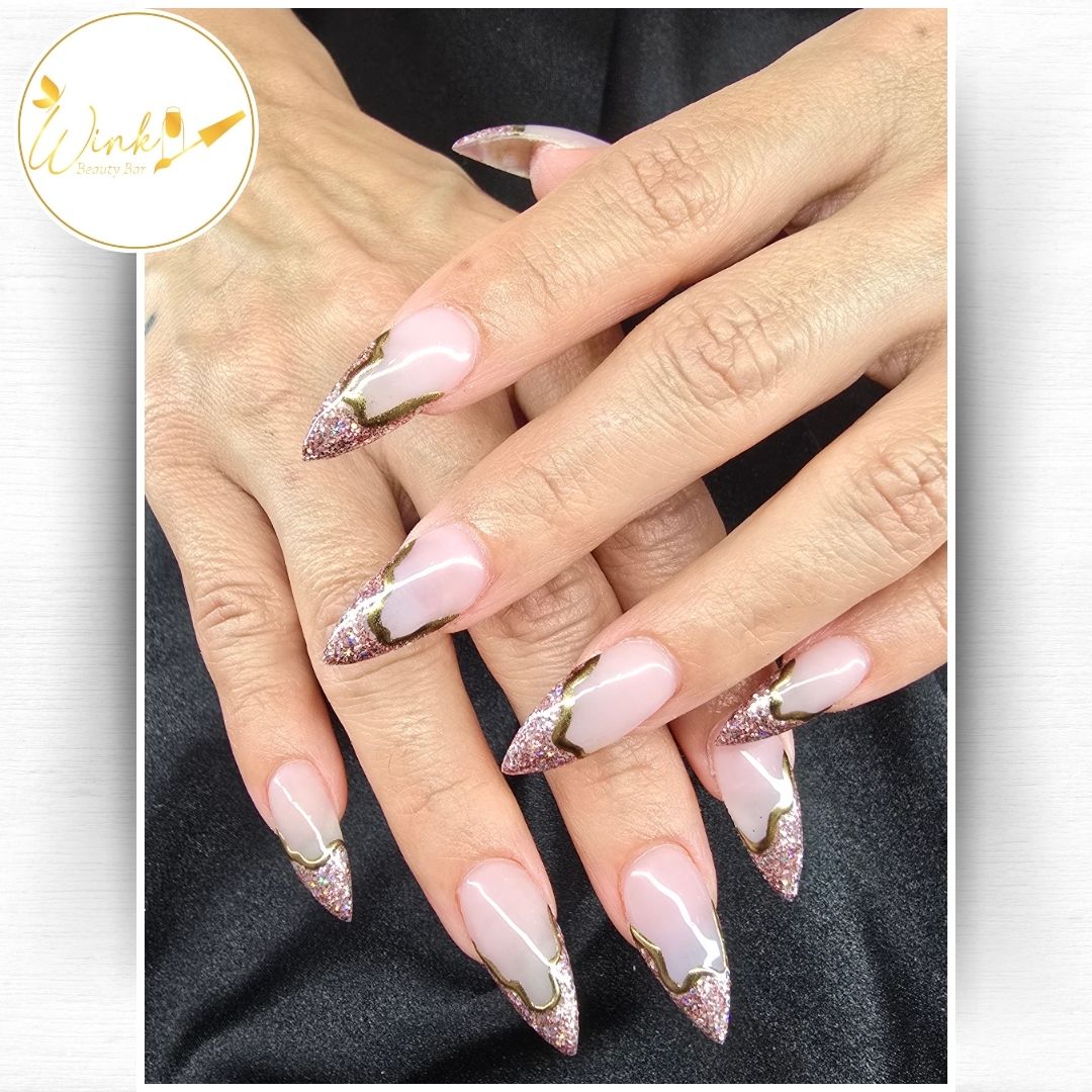 Wink Beauty Bar 1704